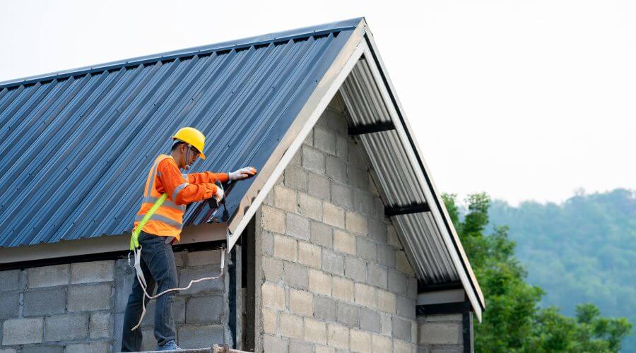 Expert top industrial roofings services in Shongaloo, LA